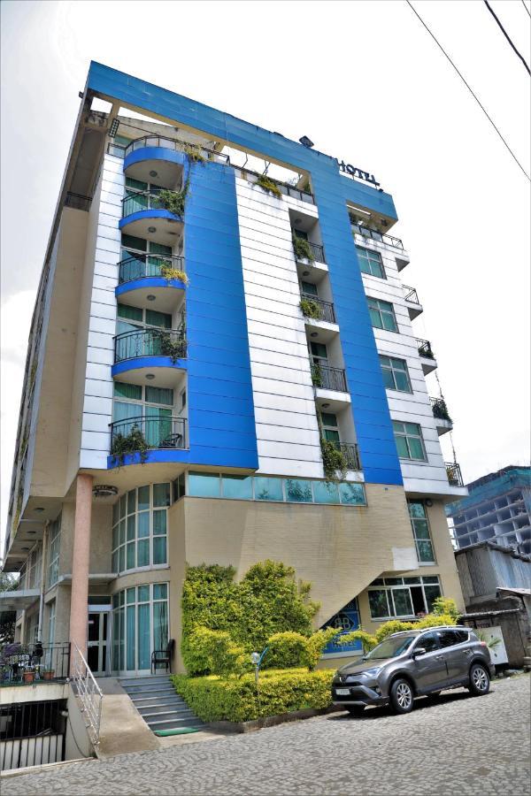 Blue Birds International Hotel Addis Abeba Exterior foto